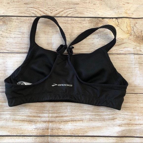 Brooks Black Sports Bra. - Picture 3 of 6